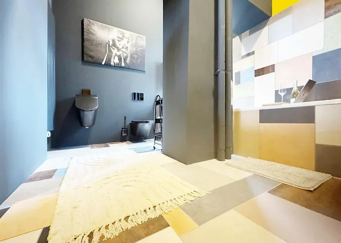 Platanenblick In An Der Elbe * Schönebeck